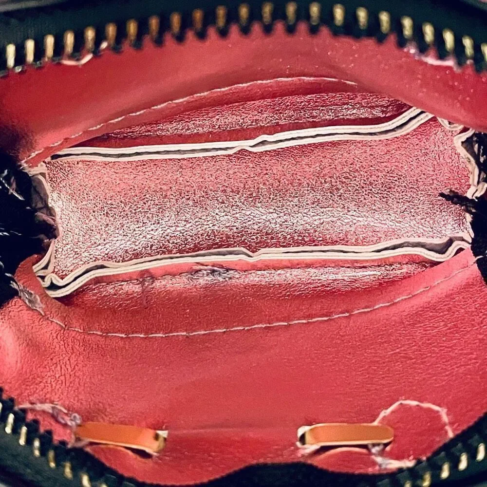 NWT Gorgeous Purple Pu Leather Purse Bag Charm Lobster Keyring Keyring Keyholder